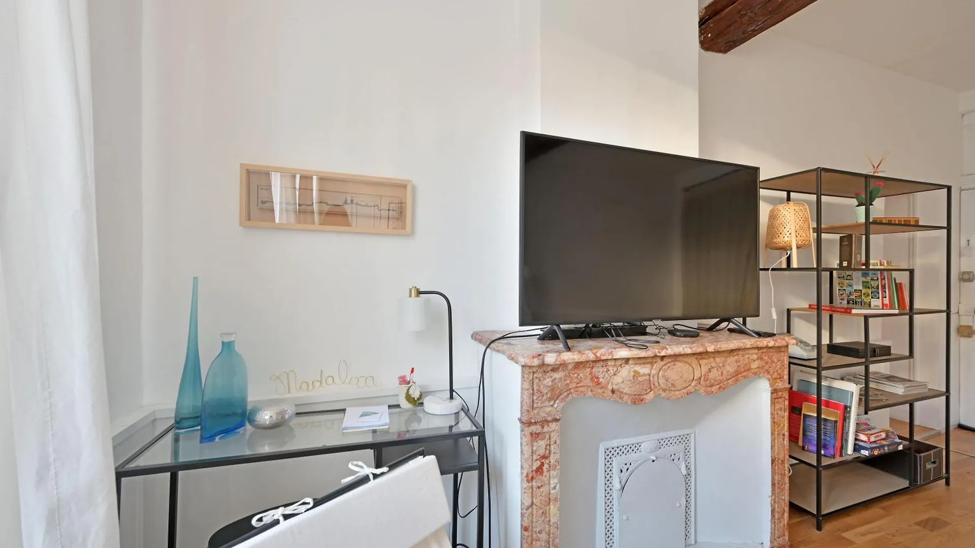 Ferienwohnung Le Madaloca - Ac Clim - Wifi - Hypercentre Avignon Apartment